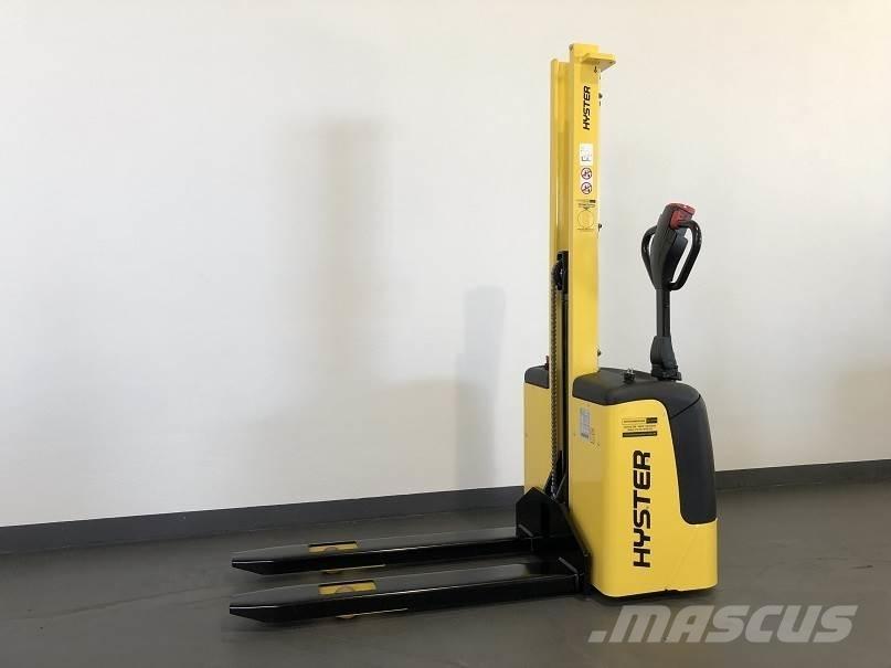 Hyster SC1.0 معدات التكديس الجوالة