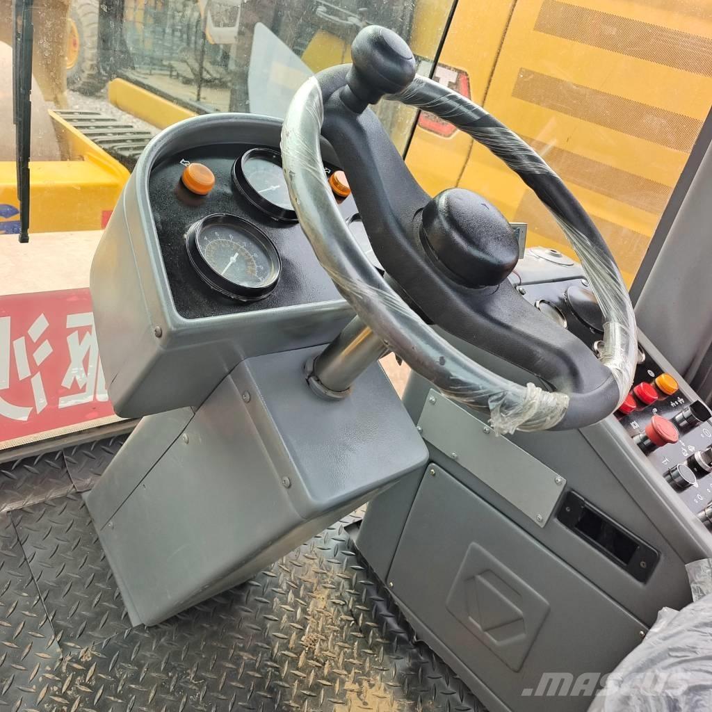 XCMG XS 143 J مداحل أحادية الأسطوانة