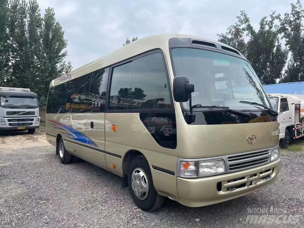 Toyota Coaster Bus حافلة صغيرة