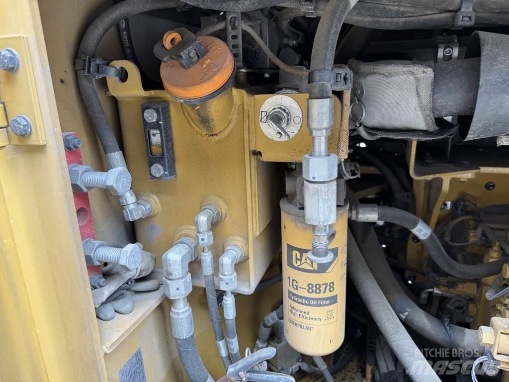 CAT CB10 مداحل ثنائية الاسطوانة