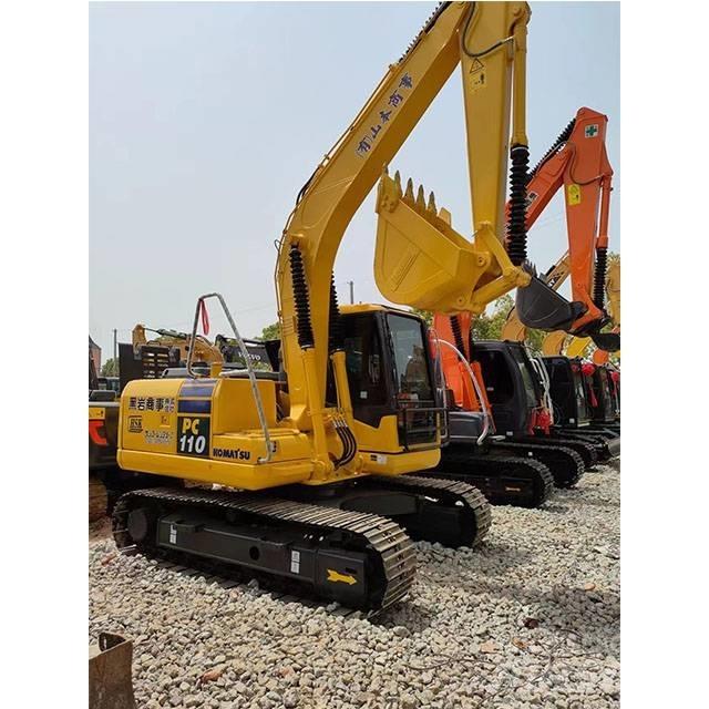 Komatsu PC 110 حفارات وسط 7 طن - 12 طن