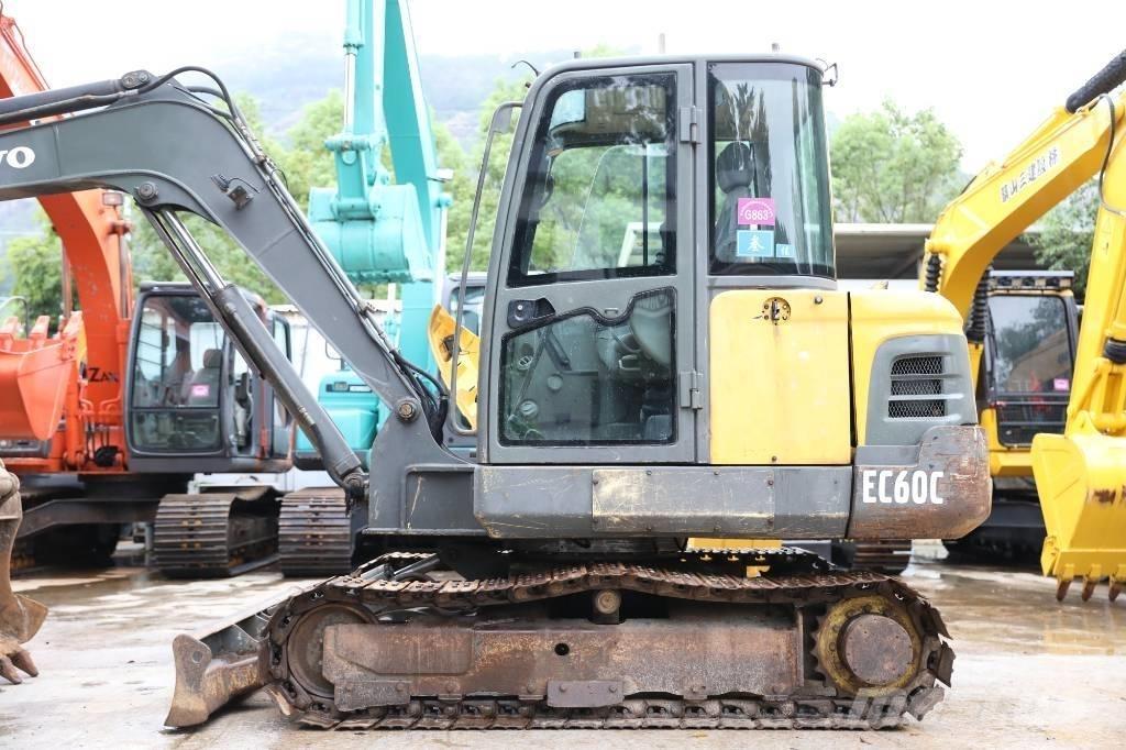 Volvo EC 60 C حفارات زحافة