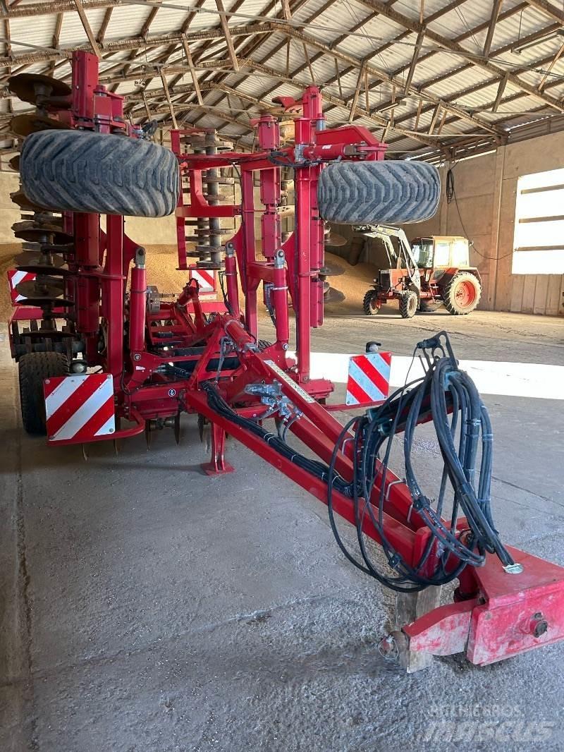 Horsch Joker 6RT زحافات ساحقة