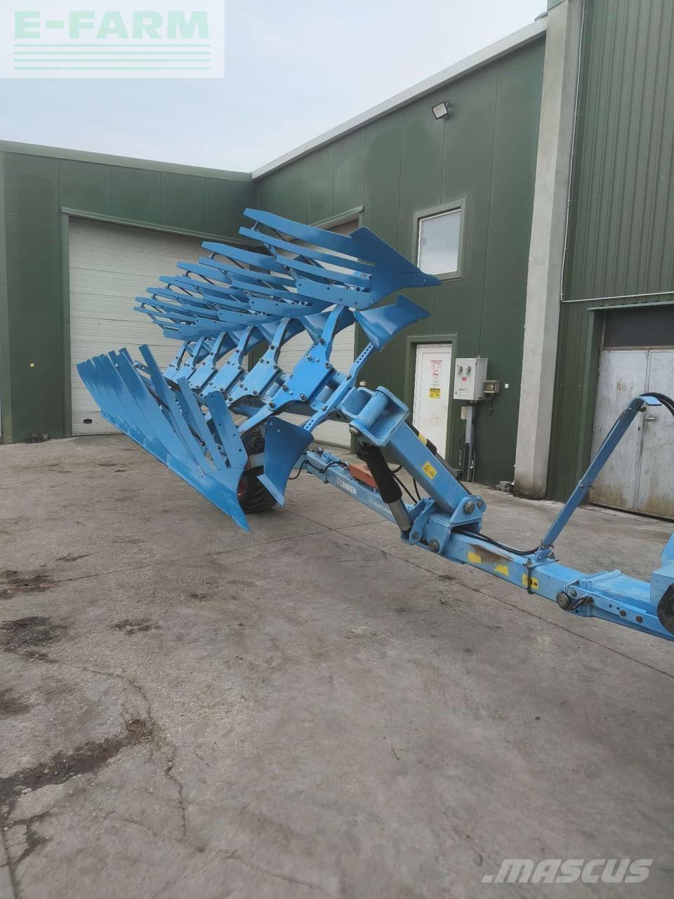 Lemken Diamant 10 محاريث تقليدية