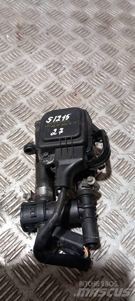 Scania R 440  2150199 مشعات