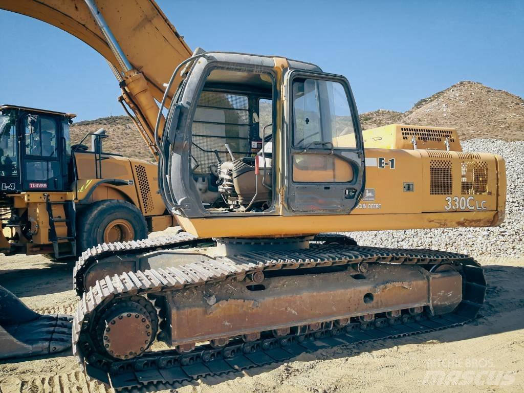 John Deere 330 CLC حفارات زحافة