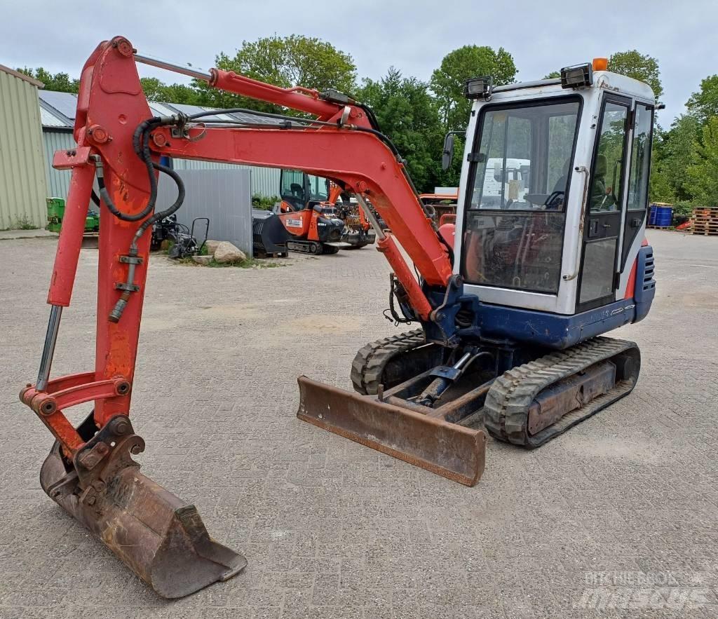 Kubota KX91-2 حفارات صغيرة أقل من 7 طن (حفارات صغيرة)