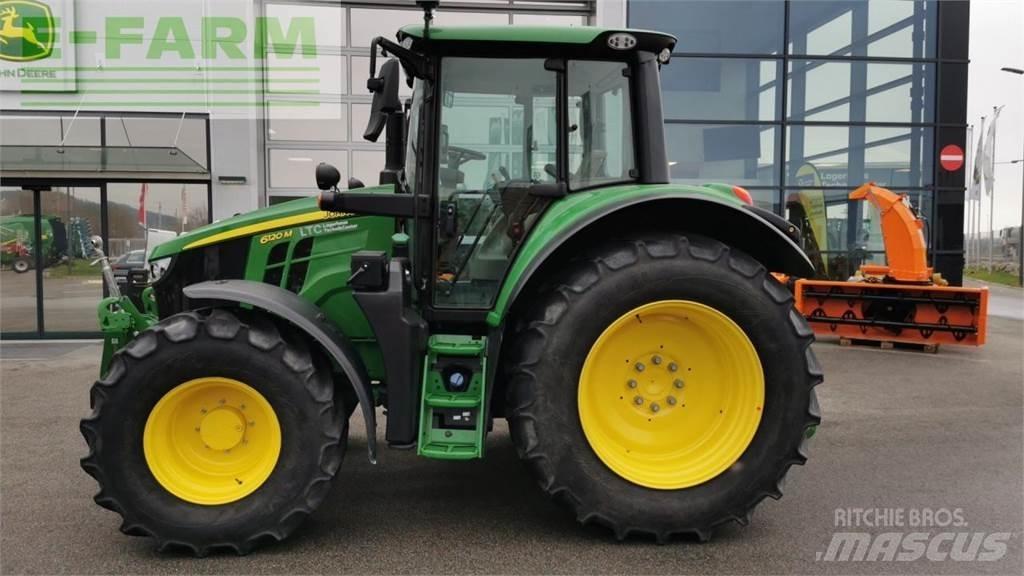 John Deere 6120M الجرارات