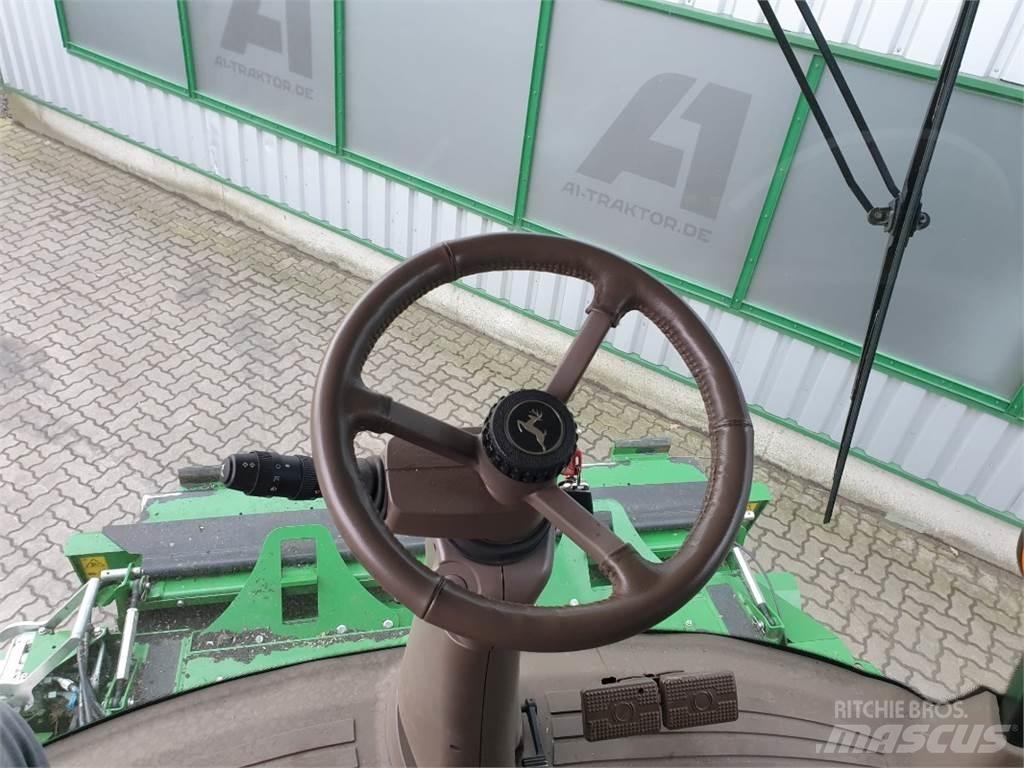 John Deere T670 حصادات