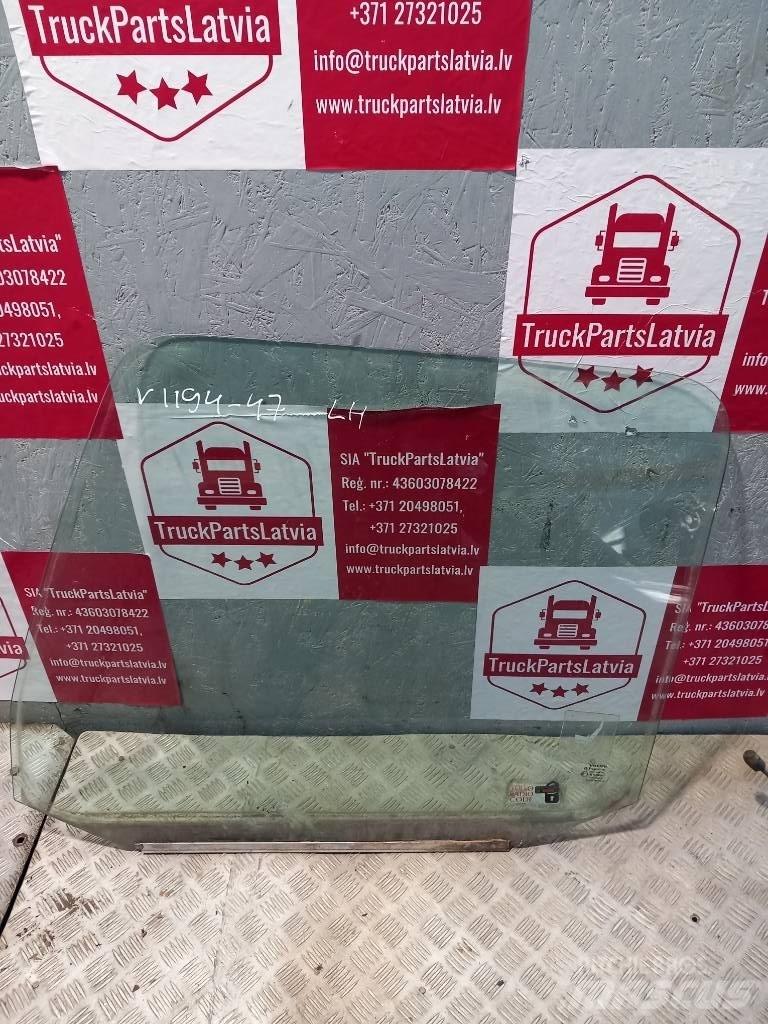 Volvo FH 12 2073580 كابينة والداخلية
