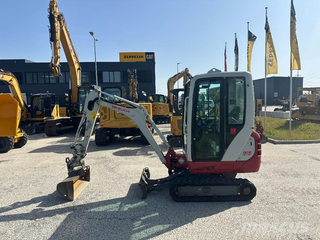 Takeuchi TB216 حفارات صغيرة أقل من 7 طن (حفارات صغيرة)