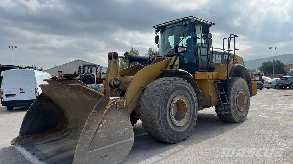 CAT 966 K لوادر بعجل