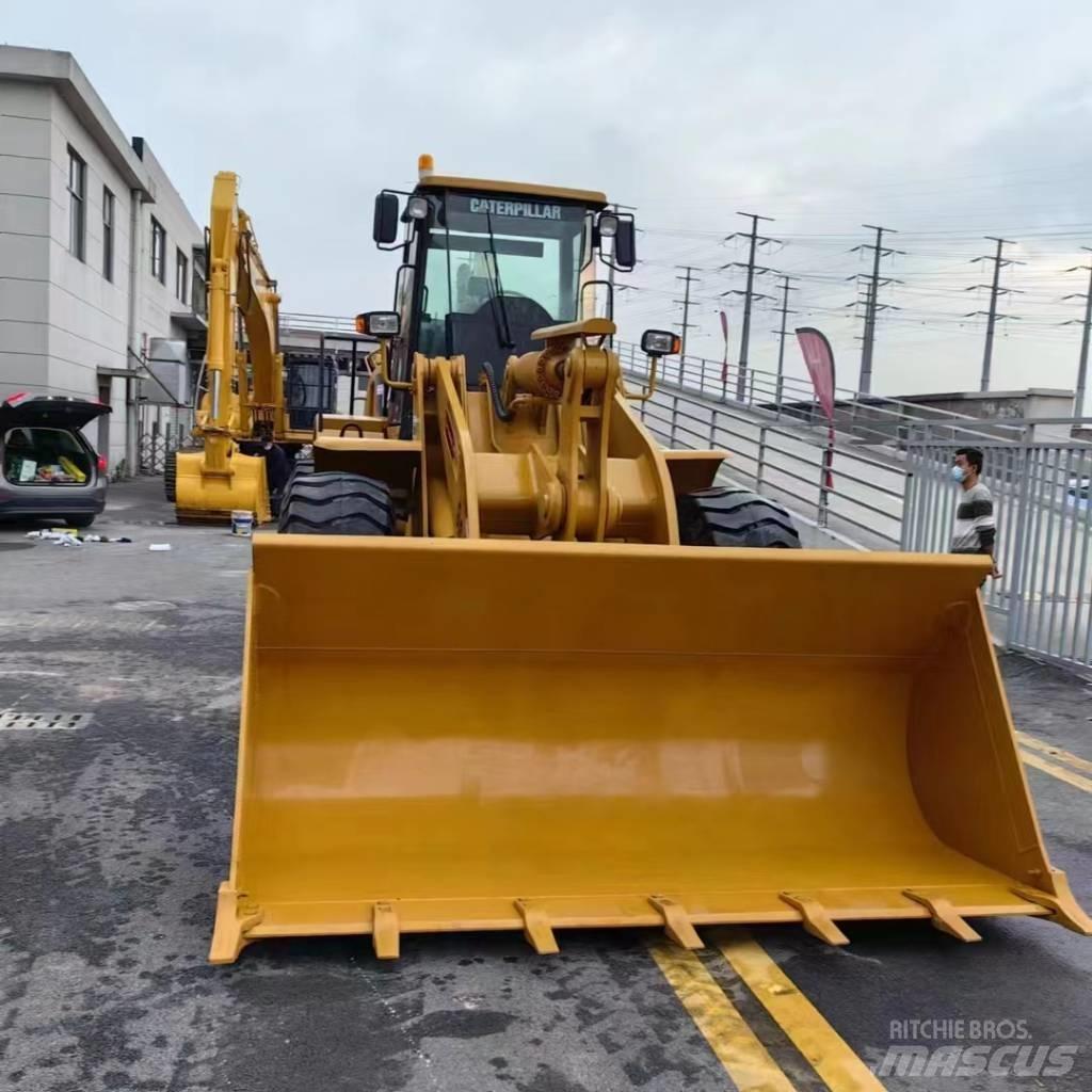CAT 966 H لوادر بعجل