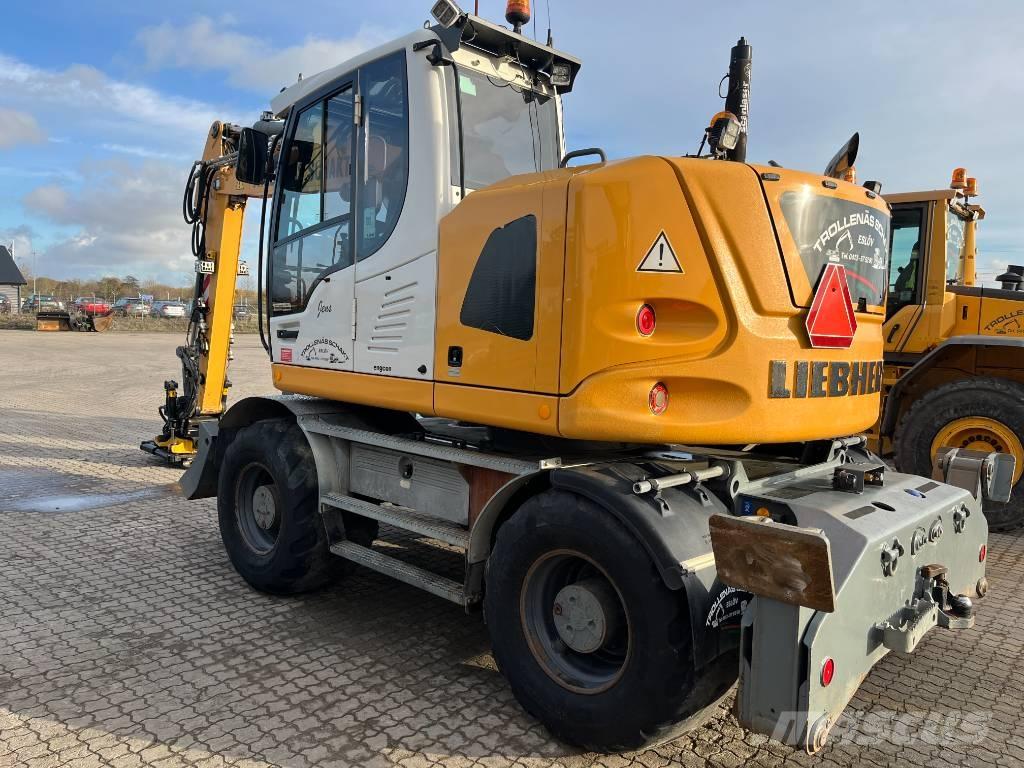 Liebherr A914 حفارات بعجل