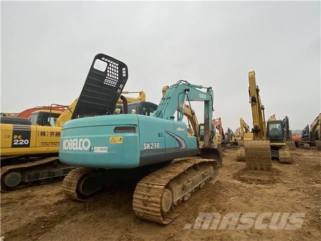 Kobelco SK 210-8 حفارات زحافة