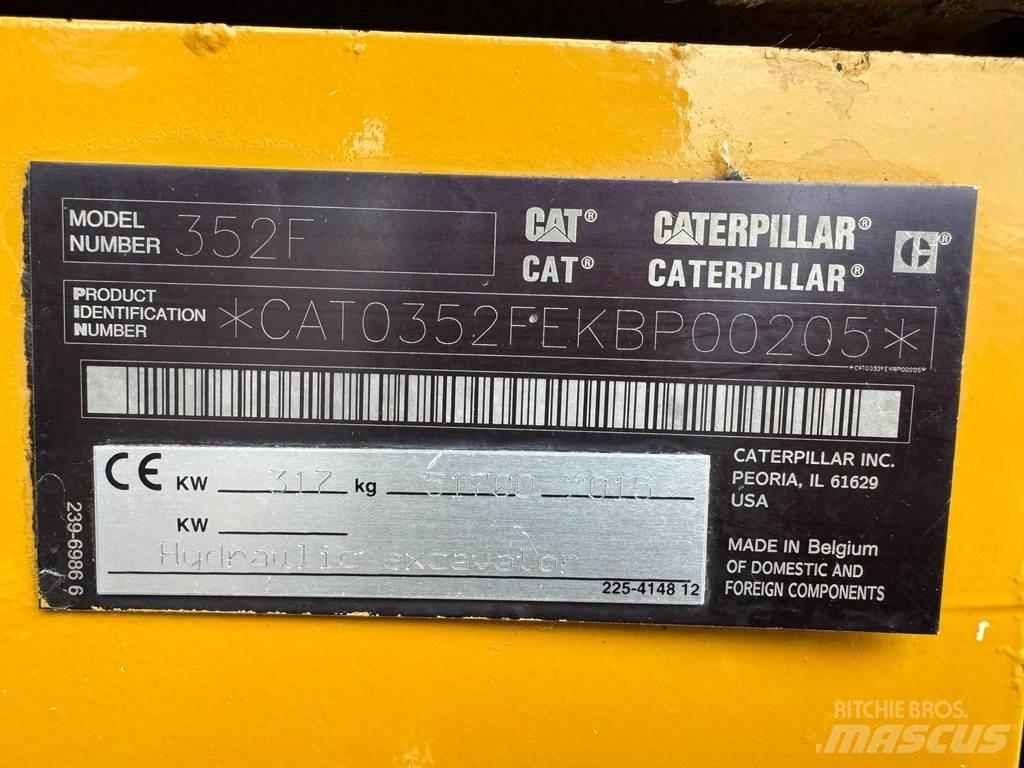 CAT 352F حفارات زحافة