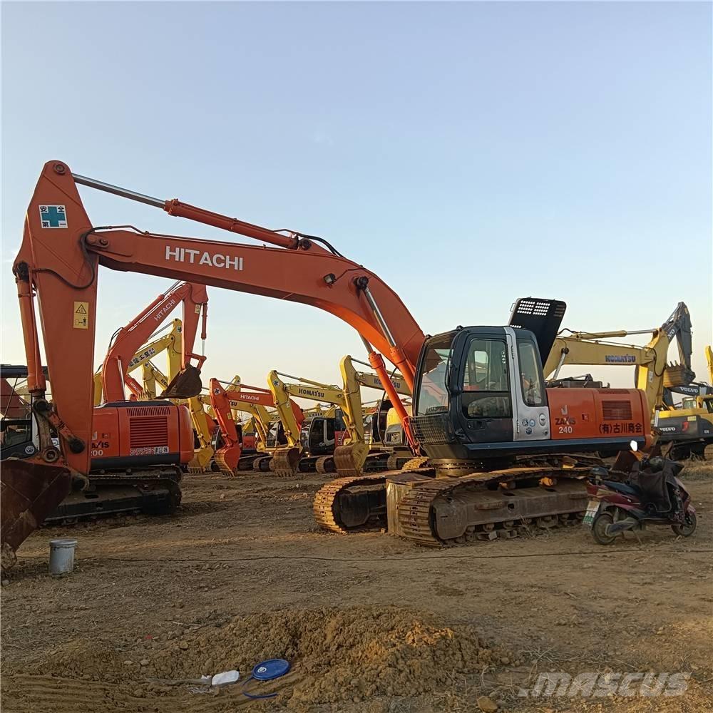 Hitachi ZX240 حفارات زحافة