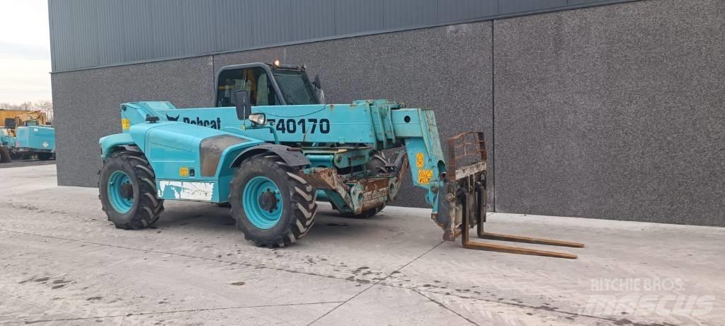 Bobcat T 40.170 مناولات متداخلة