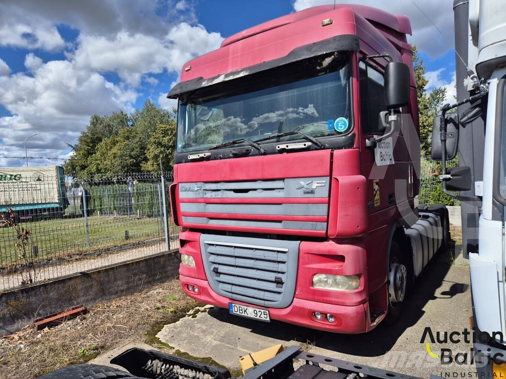 DAF FT XF105.460 وحدات الجر