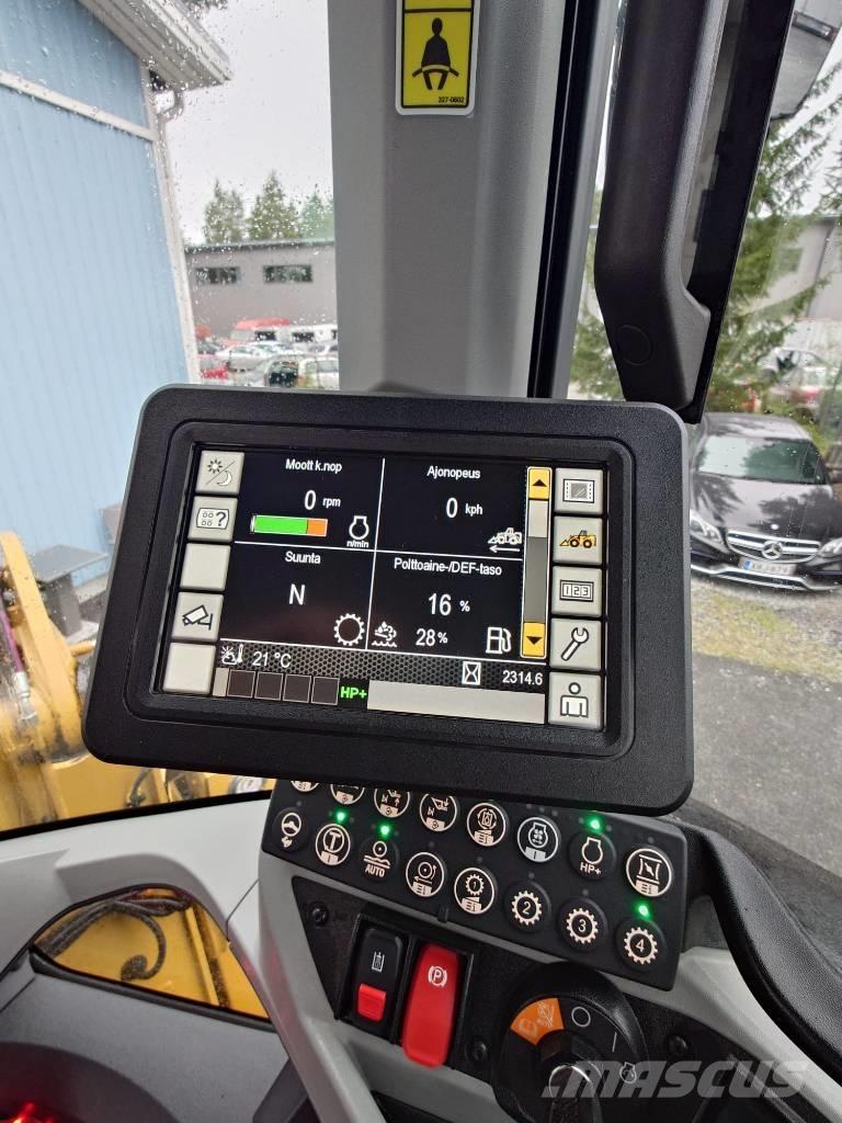 CAT 926M لوادر بعجل