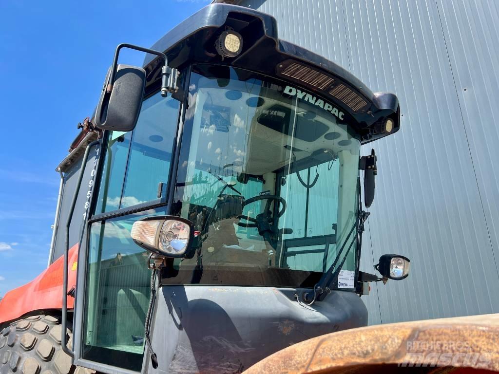 Dynapac CA6500D مداحل أحادية الأسطوانة