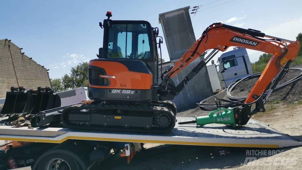 Doosan DX 50 Z حفارات صغيرة أقل من 7 طن (حفارات صغيرة)