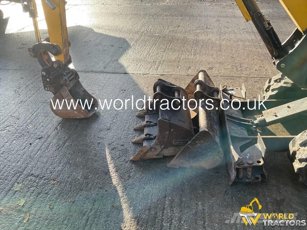 New Holland E 17 C حفارات زحافة