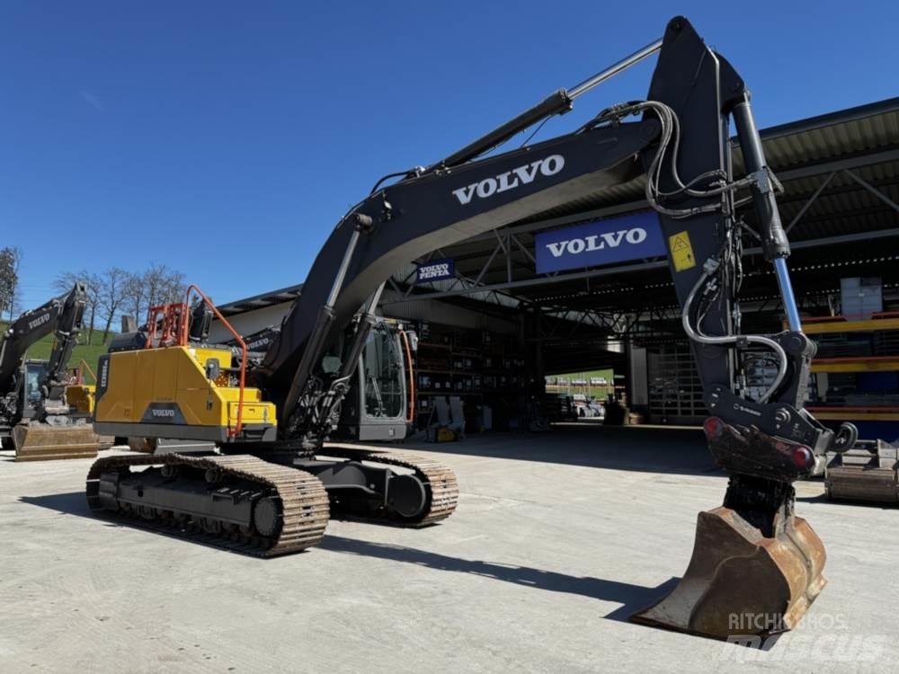 Volvo EC300ENL حفارات زحافة