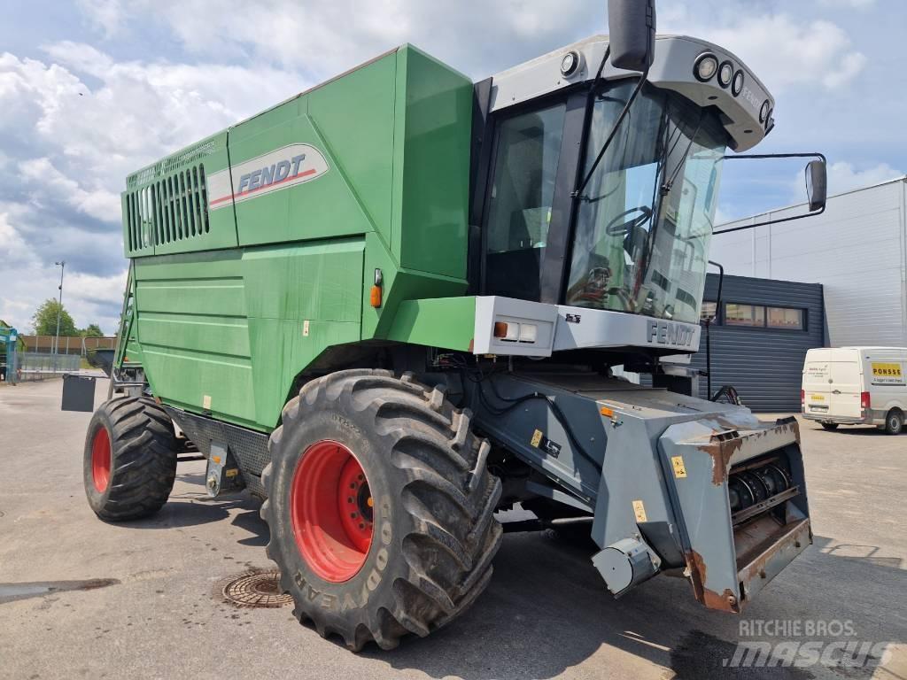 Fendt 8350 حصادات