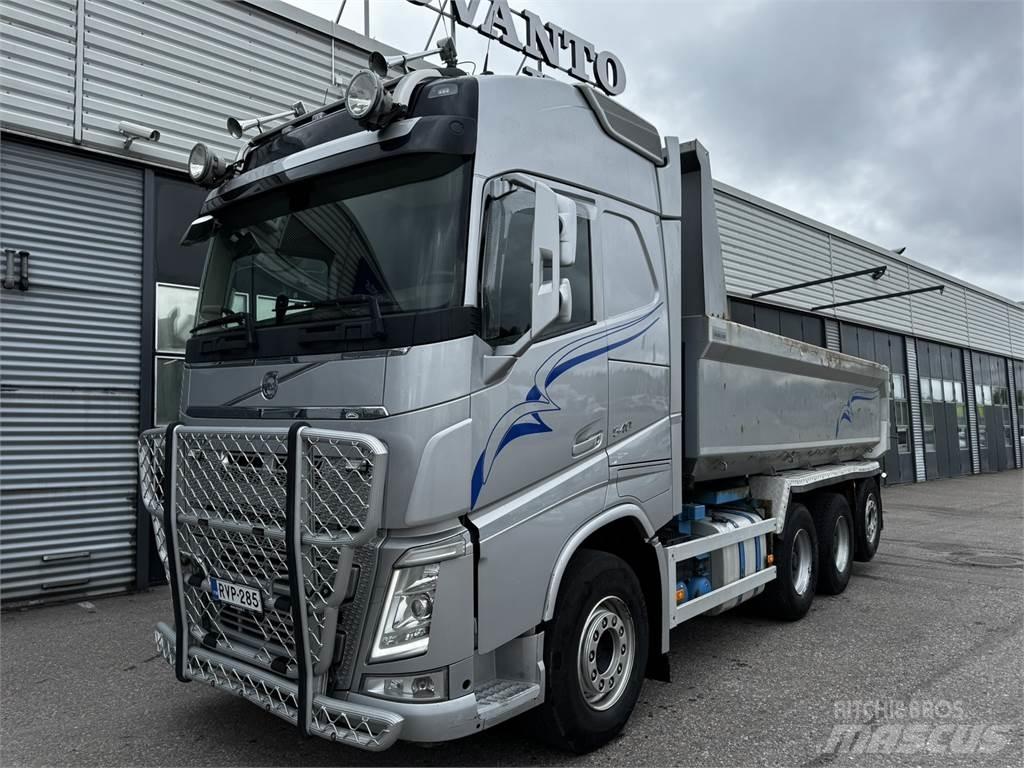 Volvo FH540 8x4 شاحنات قلابة
