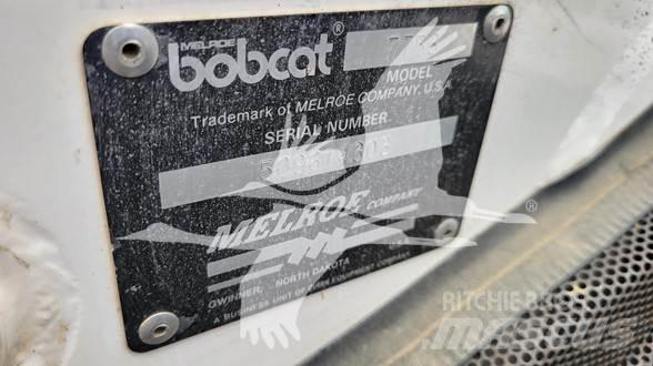 Bobcat 7753 لوادر انزلاقية التوجيه