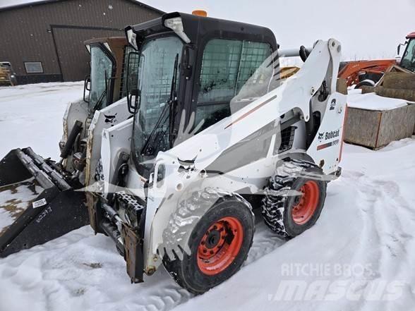 Bobcat S570 لوادر انزلاقية التوجيه