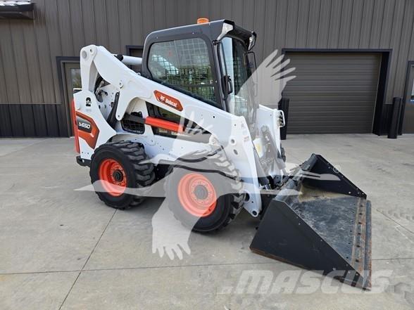Bobcat S650 لوادر انزلاقية التوجيه