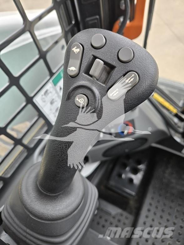Bobcat S650 لوادر انزلاقية التوجيه