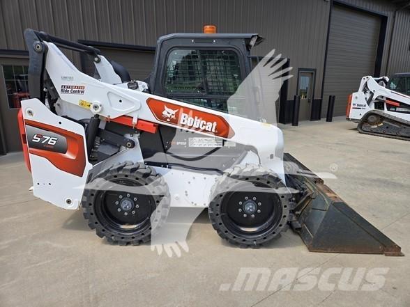 Bobcat S76 لوادر انزلاقية التوجيه