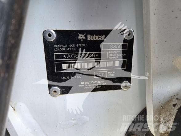 Bobcat S850 لوادر انزلاقية التوجيه