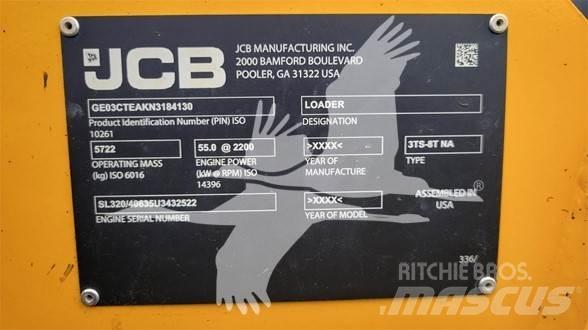 JCB 3TS-8T لوادر انزلاقية التوجيه