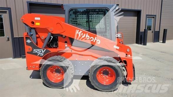 Kubota SSV75 لوادر انزلاقية التوجيه