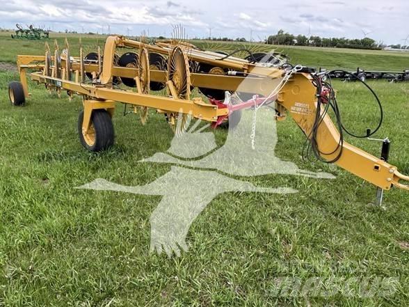 Vermeer VR1428 مكابس وميبسات التبن
