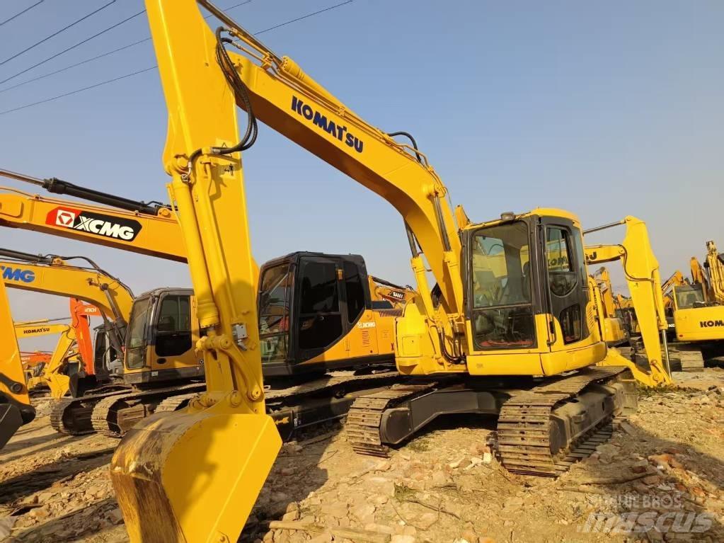 Komatsu PC138US حفارات زحافة