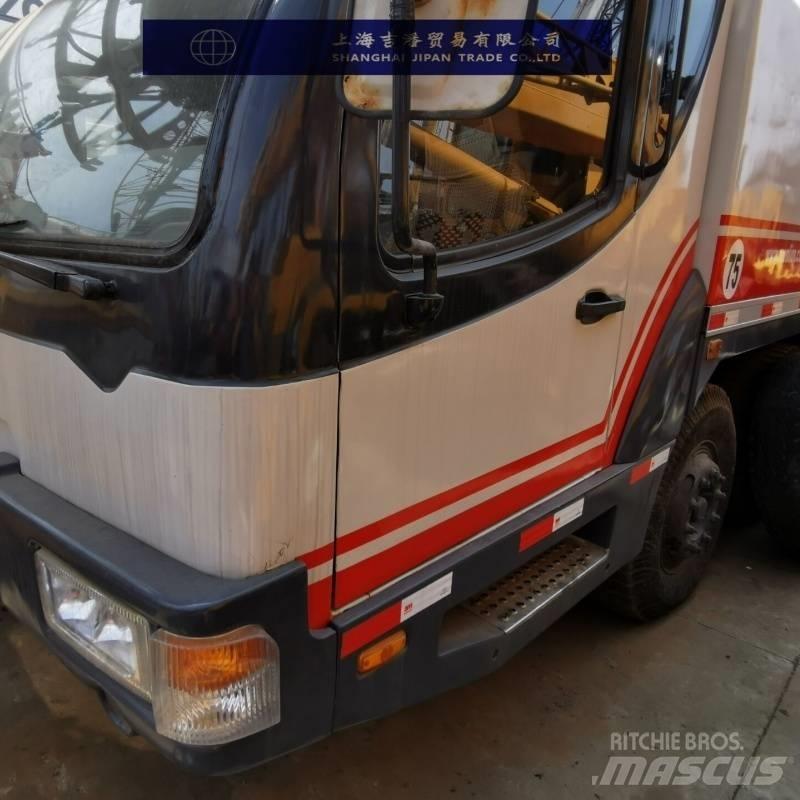 Zoomlion QY50V رافعات صالحة لكل أنواع الطرق