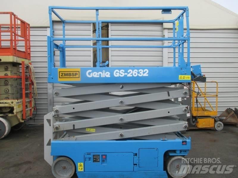 Genie GS 2632 رافعات مقصية الشكل