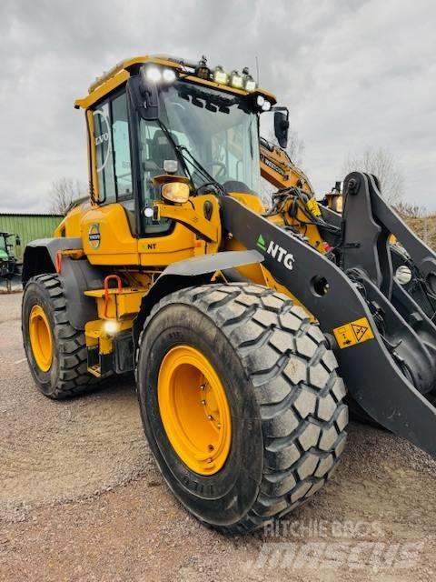 Volvo L 60 H لوادر بعجل