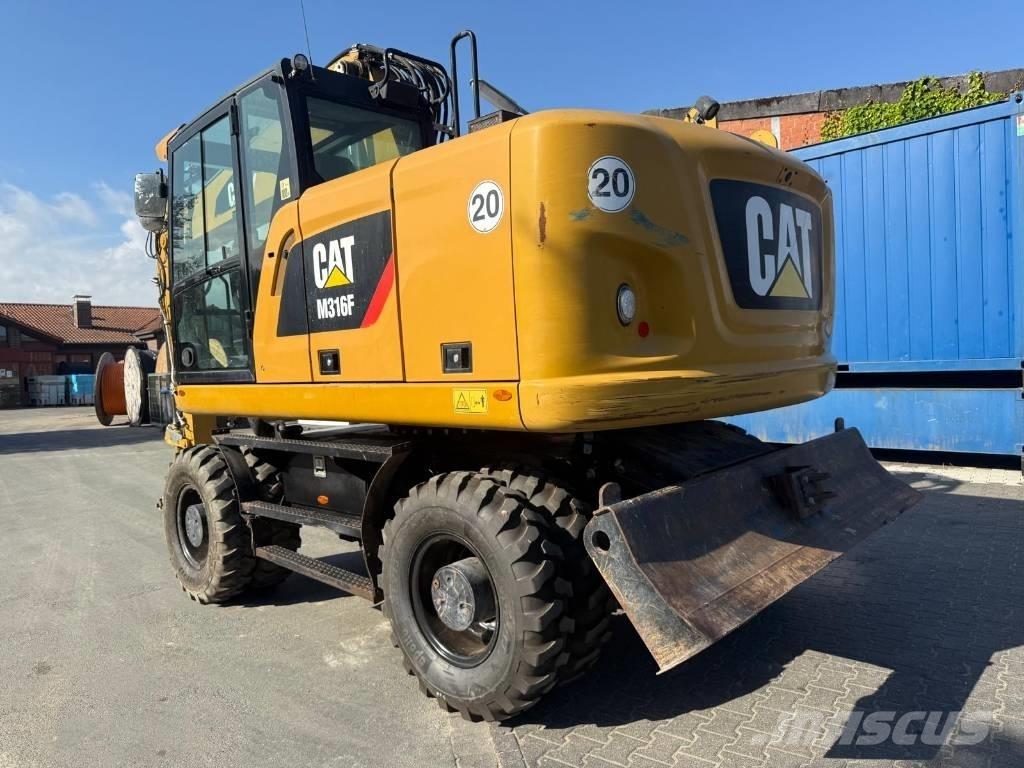 CAT M 316F حفارات بعجل