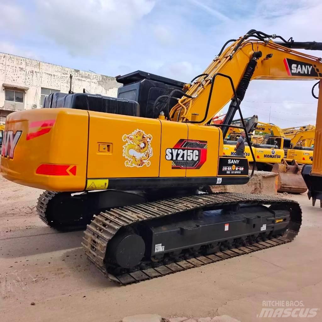 Sany 215C حفارات زحافة