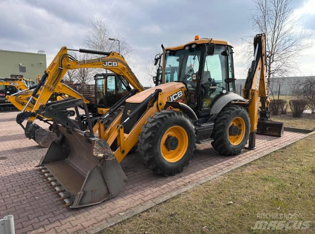 JCB 4 CX لوادر ذات جرافات عكسية