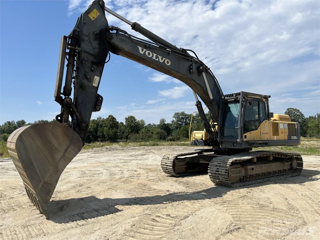 Volvo EC 360 C LD حفارات زحافة