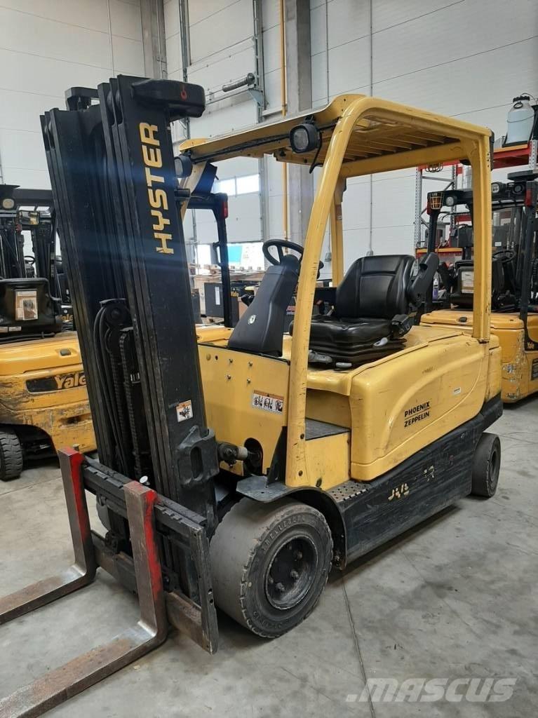 Hyster J 3.0 XN شاحنات ذات رافعات شوكية تعمل بالكهرباء