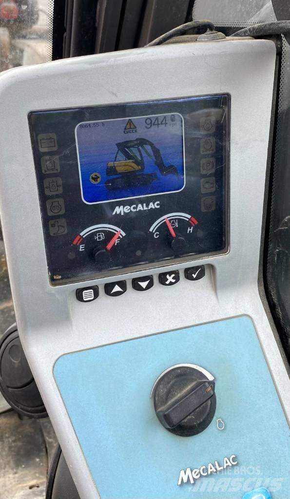 Mecalac 714 MC حفارات زحافة