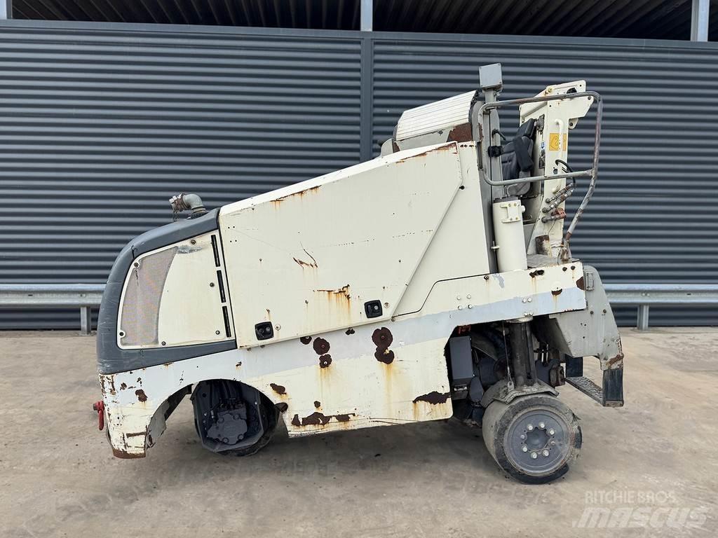 Wirtgen W 50 DC ماكينات الكشط البارد للأسفلت